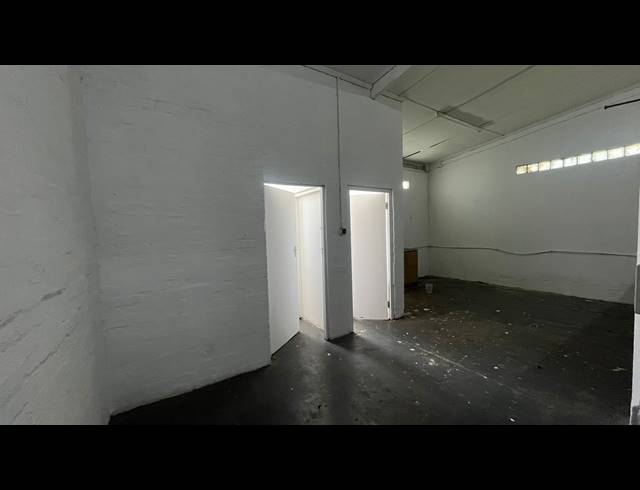 170M² BUSINESS CENTRE TO LET IN EMPANGENI CENTRAL